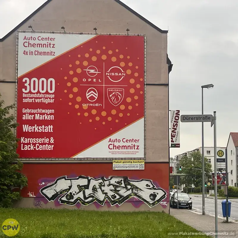 Auto Center Chemnitz - Riesenposter am 64 qm großen Außenwerbestandort CLAUSI in Chemnitz