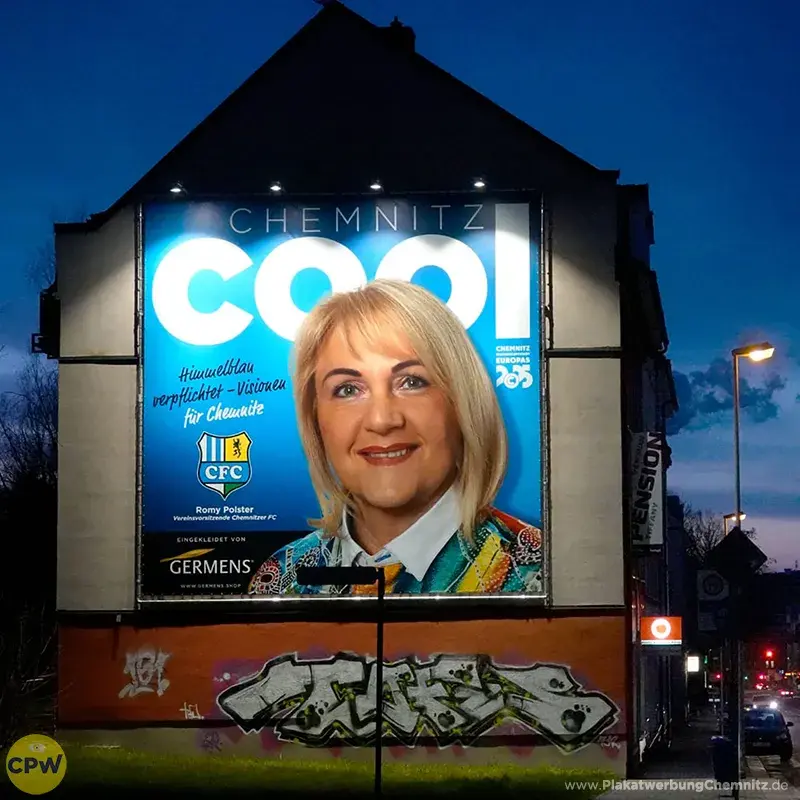 Kampagne Chemnitz Cool - CFC - Riesenposter am 64 qm großen Außenwerbestandort CLAUSI in Chemnitz