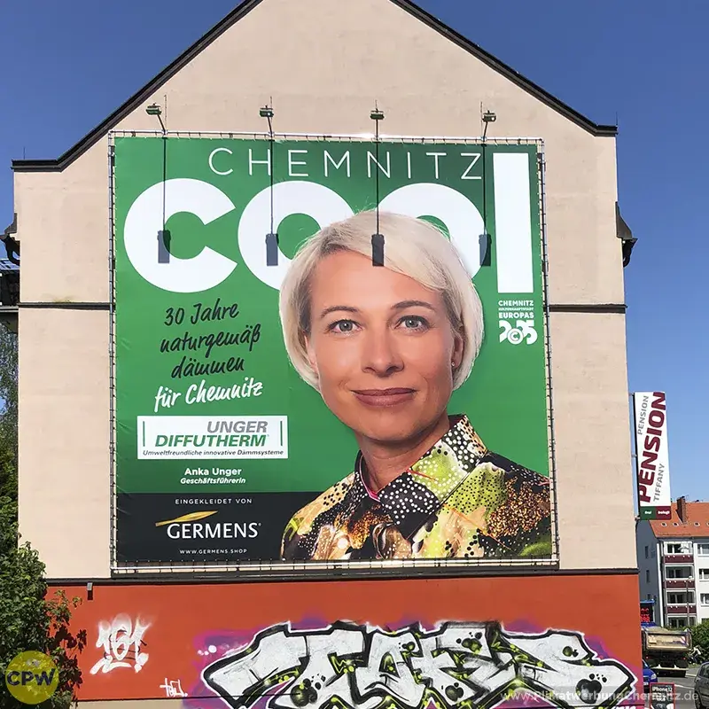 Kampagne Chemnitz Cool - Unger Diffutherm Riesenposter am 64 qm großen Außenwerbestandort CLAUSI in Chemnitz