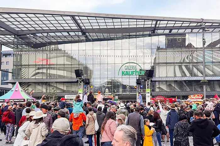 künftiges Bürgerzentrum im ehemaligen Galeria Kaufhof, Foto: René König, 2025