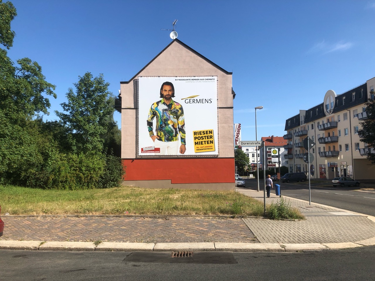GERMENS artfashion auf einem Riesenposter in Chemnitz